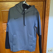 Nike Men s Gray/Black Pullover Hoodie Size S Polyester Knit Logo Pockets