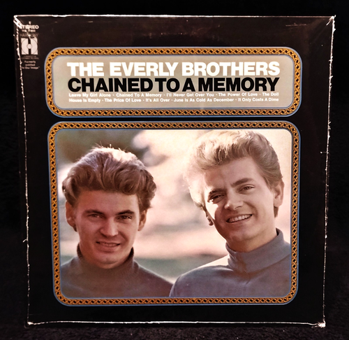 (NEW) EVERLY BROTHERS "CHAINED TO A MEMORY" (RARE VINYL / 1ST RL-1970)