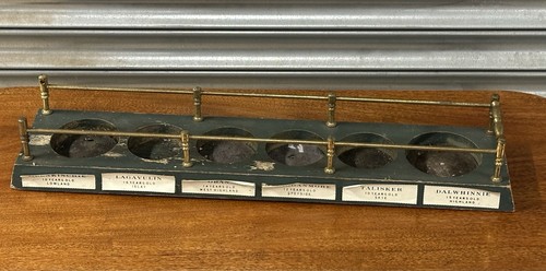 Vintage Classic Malts of Scotland Whisky Display, Wood & Brass, 6 Bottle Stand - Picture 4 of 15