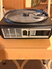Kodak Carousel 750H Slide Projector w/ Remote..2 carousels included