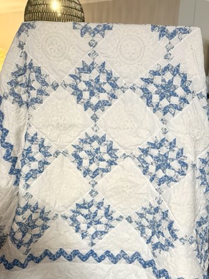 Handmade Vintage 1960 s Rare Quilt Pattern Blue Star With doilies 7  x 6 1/2 