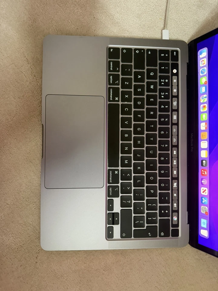 Apple MacBook Pro 13" · i5 8th gen 3.8 GHz · 8GB · 256GB, photo 2 of 5