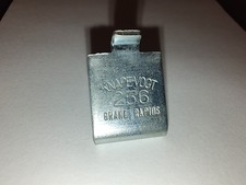 Étagère à clip supporte Knape & Vogt 256 (Quantité:52)
