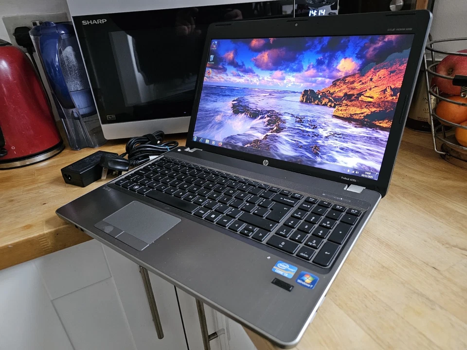 HP Probook 4530s Intel i3 240GB SSD 8GB RAM Win 7 Webcam HDMI 15.6" Laptop - Image 3 of 4