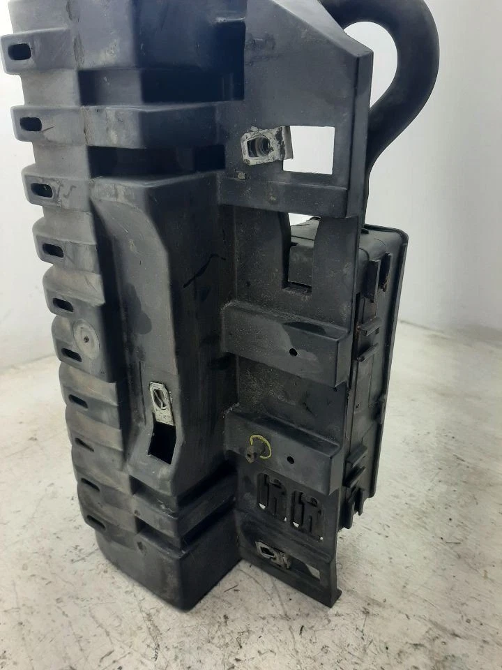 2005 FORD RANGER Fuel Vapor Canister 3.0L Auto 2wd ext cab short bed - Image 2 of 4