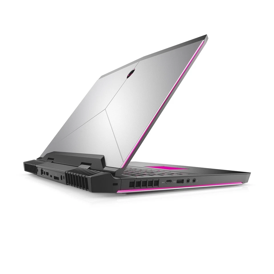 Alienware 17 R4 – UHD – i7-7820HK – 32GB – GTX 1080 – 256GB SSD + 1TB HDD - Image 4 of 4