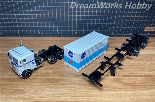 Remolque contenedor First Gear DCP 1/64 blanco Freightliner camión cabina NASA nuevo - Imagen 23 de 24