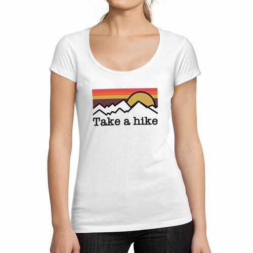 Low-Cut Graphic T-Shirt 