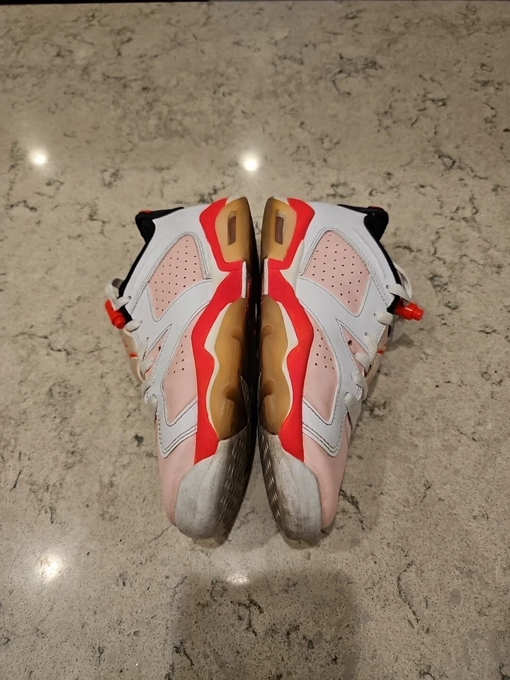 耐克 Air Jordan Retro 6 Low Atmosphere GS 尺码 5Y 女式 6.5 — 第 4/4 张图片