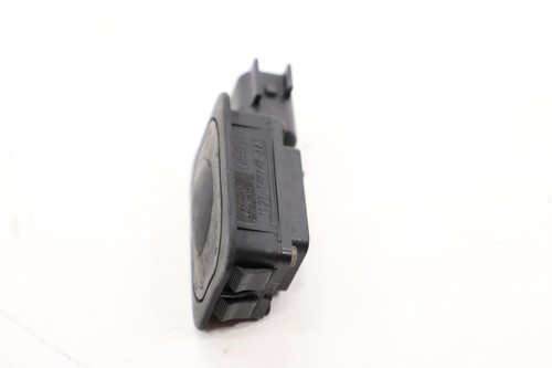 2015 - 2019 LAND ROVER DISCOVERY SPORT REAR LIFTGATE OPEN RELEASE SWITCH OEM - Picture 2 of 12