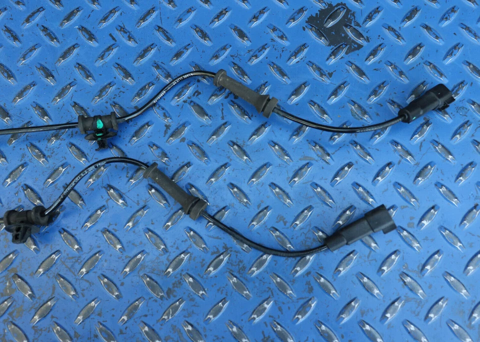 Chevrolet Camaro SS 2010-2015 ABS sensores de velocidad de rueda trasera 9219862 Foto 3 de 4