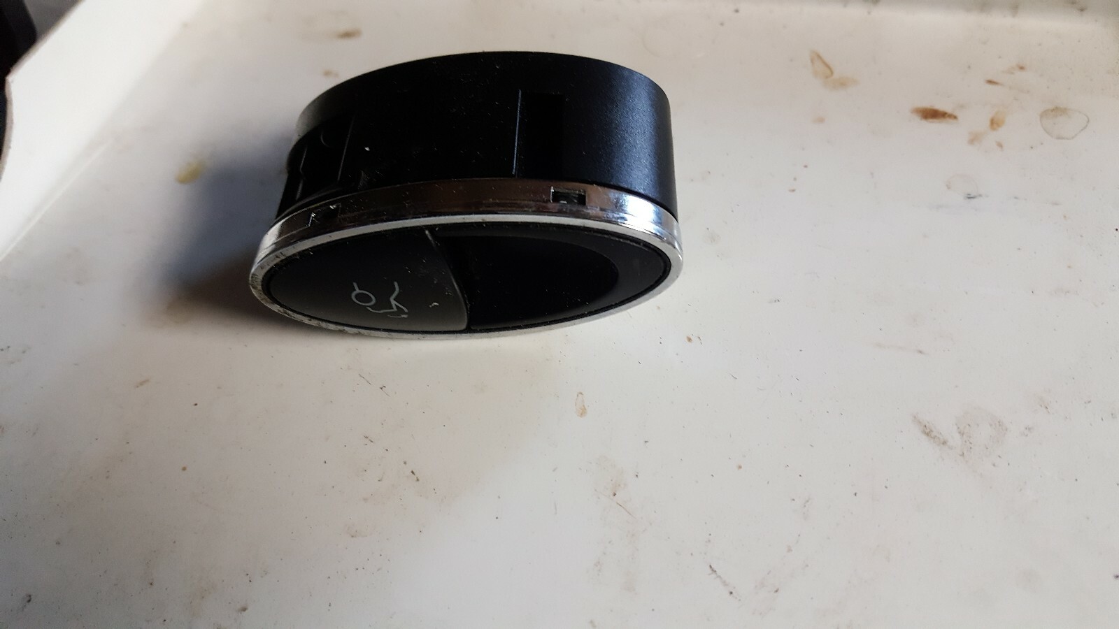 0309 mercedez Benz E320 W211 Trunk Release button eBay