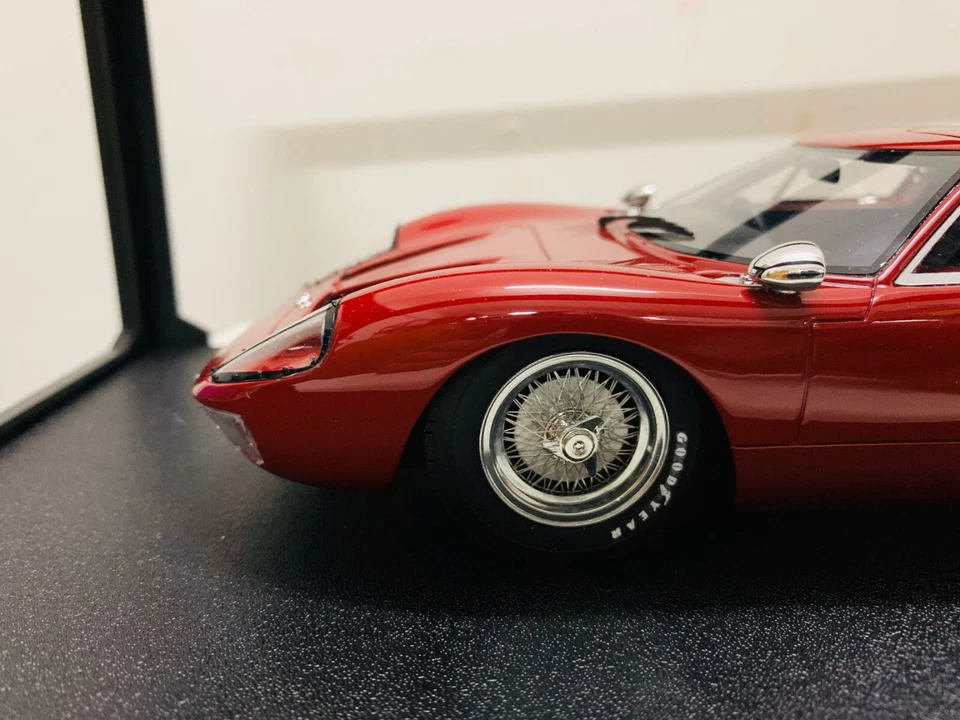 Cult Models! 1:18 Scale Resin Model Car Ford GT40 Mk III 1966 Maroon New in Box - Image 3 of 4