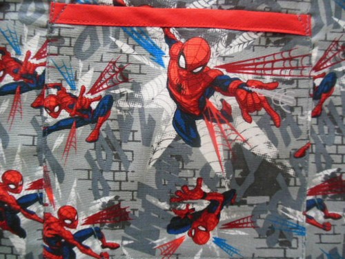 "Delantal para niños SPIDER-MAN, 16"" x 20"" o 16""x 22" - Imagen 2 de 8
