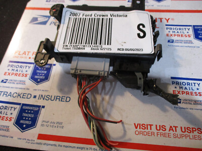2007 CROWN VICTORIA P71 Keyless Entry Driver Door Module LH Computer ...