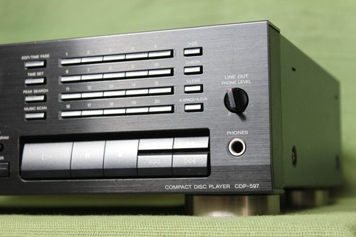 Sony CDP-597 CD-Player + FB **** 1 Jahr Gewährleistung - Picture 5 of 8