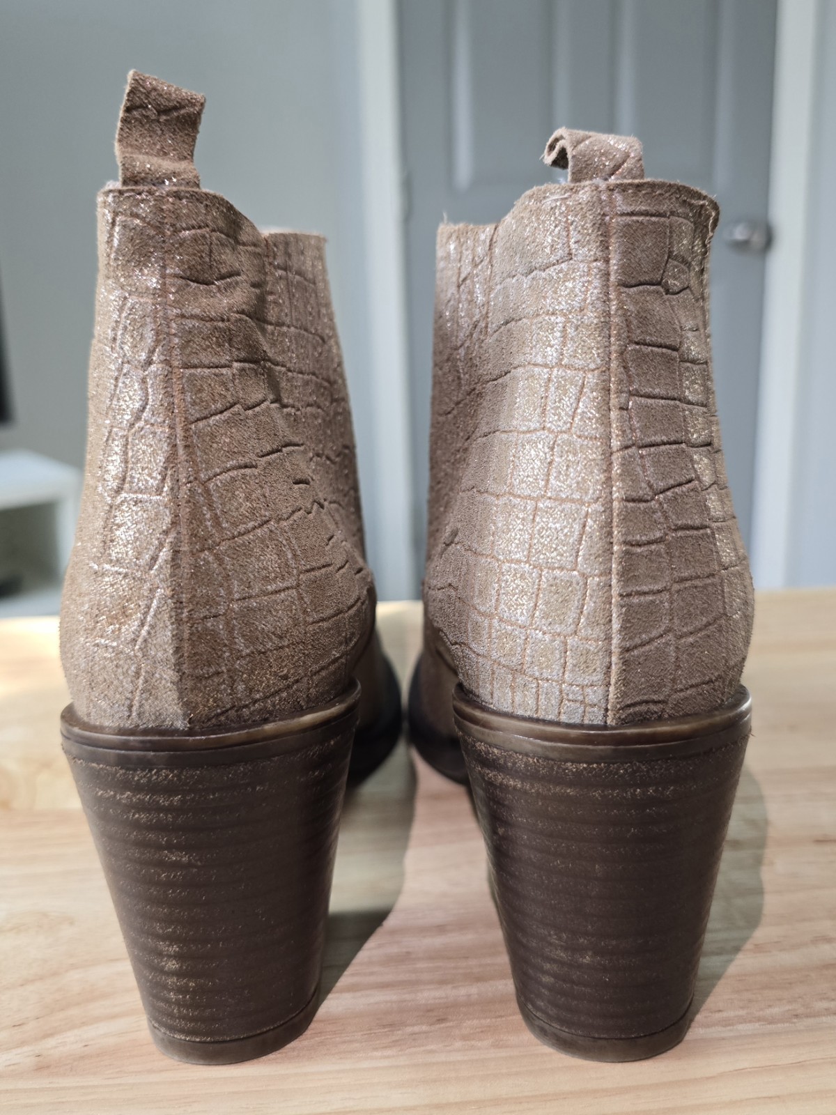 Emanuele Crasto  Python Embossed Leather Chelsea … - image 5