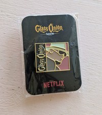 Szklana cebula Promo Pin of Dave Bautista jako Duke Cody – Knives Out / Rian Johnson