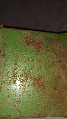 John Deere Combine Replica Toy 1/16 Post-War Antique Lots of patina - Picture 5 of 15