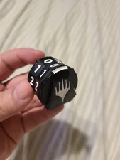 MTG 1x Foundations Commander Planeswalker Ratcheting Click Wheel Life Counter