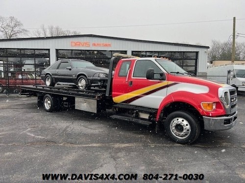 2010 Ford F-650 Super Cab Flatbed Rollback Tow Truck - Picture 2 of 12