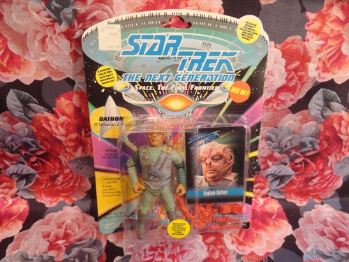 CAPTAIN DATHON- STAR TREK NEXT GENERATION- PLAYMATES ACTION FIGURE 1993- NEW - Picture 1 of 3