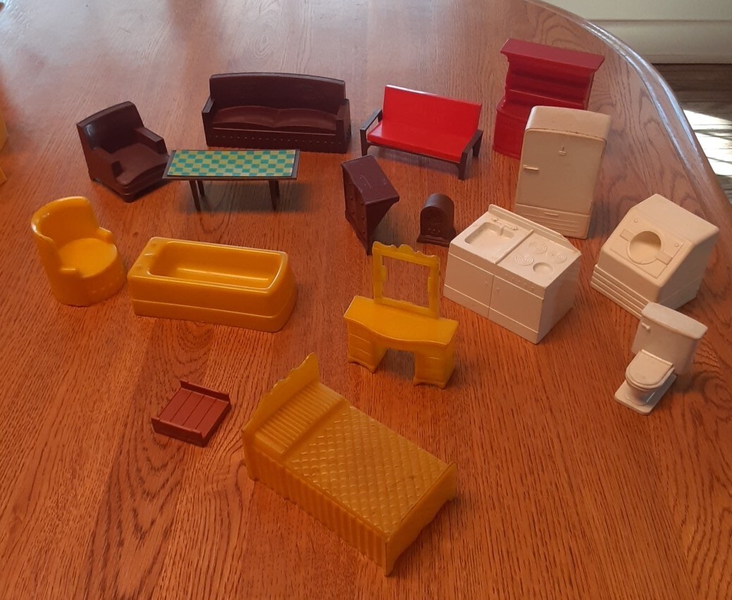LOT Vintage Plastic marx & superior dollhouse furniture YELLOW Bedroom