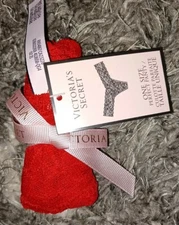 NeW Vs floral lace one size thong Panty red New 