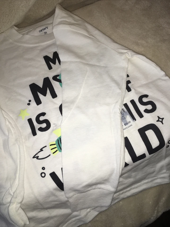 Camiseta Carters Talla 3T My Mom Is Out Of This World Manga Larga Unisex Niño Niña Foto 3 de 4