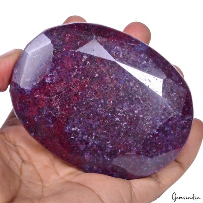 Earth mined 2600 Ct Natural Red Ruby Oval Cut Madagascar Loose Faceted Gemstone