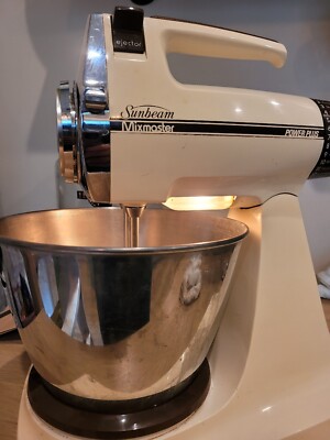 Vintage Working 70's Sunbeam Mixmaster Electronic Stand Mixer