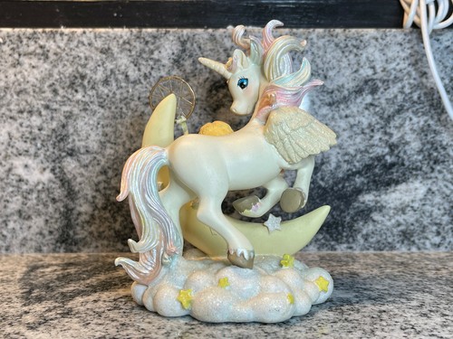 Vintage "Sweet Dreams" Unicorn Rainbow Dreams Magical Dream Catcher Figurine - Picture 7 of 11