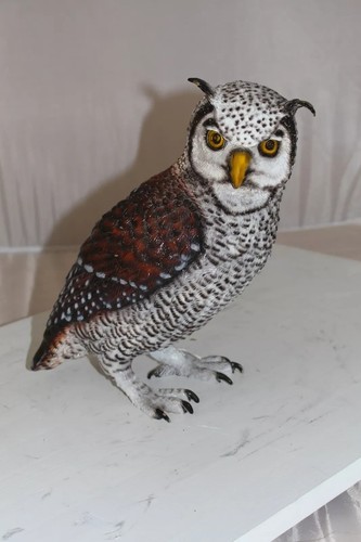 Elegant Timeless Owl Bronze Statue, Hand-Finished Patina Creation 12"Lx6"Wx12"H - Picture 13 of 13