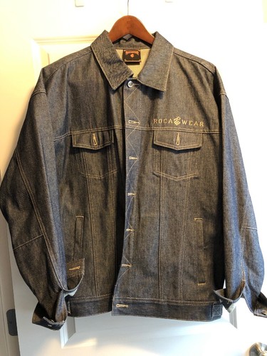Mens Rocawear Denim Jacket. Size Large 