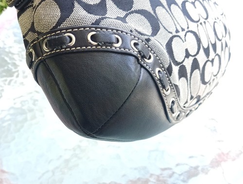 Coach 10425 MEDIUM Vintage Soho Black Leather, Tweed and Signature C Canvas - Picture 10 of 19