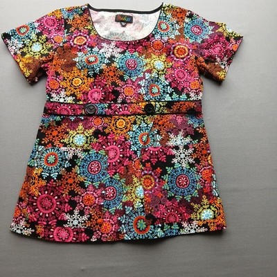 Ladies Peaches Scrubs Style Top XS Short Sleeve Bright Cheery Colorful Cotton