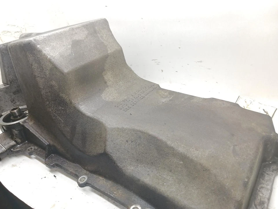 '99-'03 CHEVROLET SILVERADO 1500 Oil Pan 5.3L OEM 6 Month Warranty! - Image 3 of 4