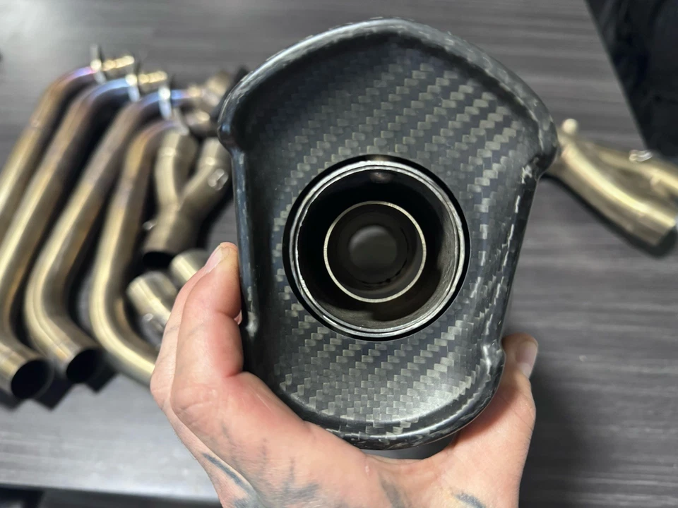 Auspuff komplett zugelassen Arrow IndyRace EVO Aluminium Dark Honda CBR 650R 2024 - Bild 2 von 4