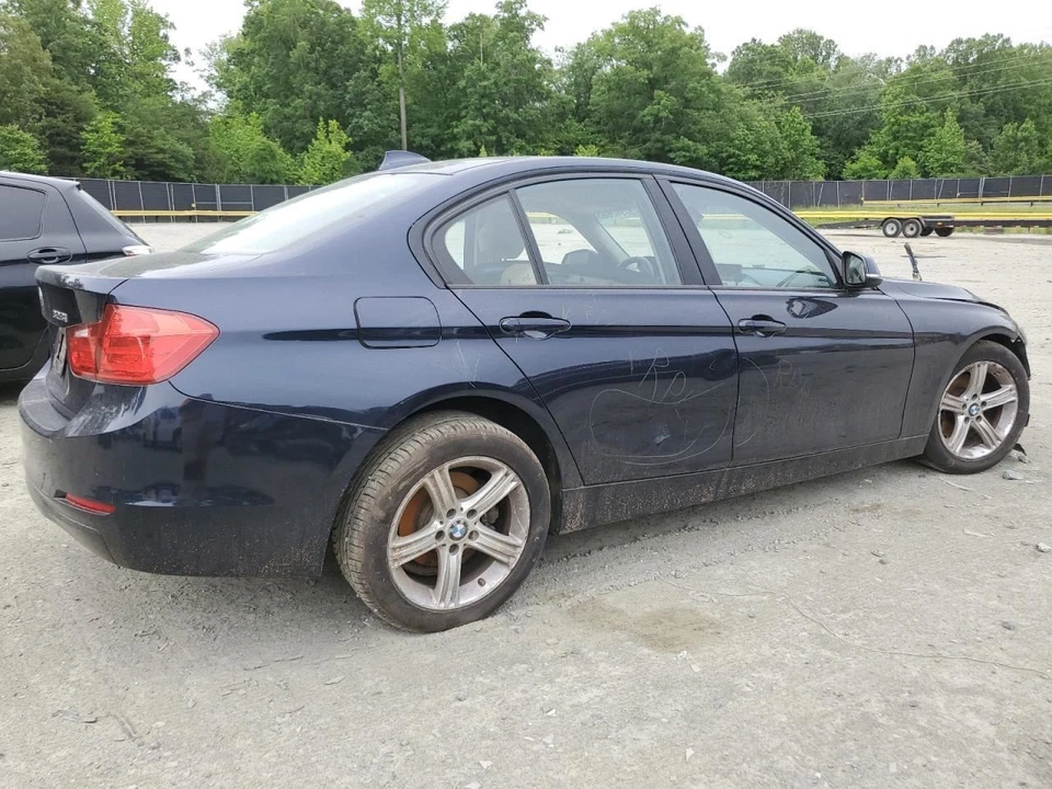 Пассажирское боковое зеркало с электроприводом и памятью подходит для BMW 320i 1637339 13–18 годов выпуска - Изображение 4 из 4