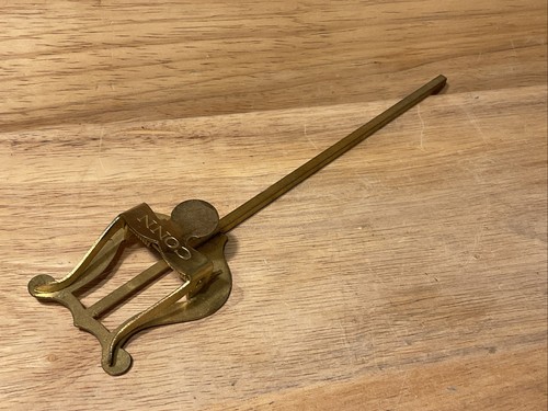 Vintage CONN Brass Lyre 8" Sheet Music Holder - Picture 4 of 5