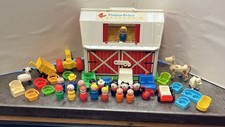 Vintage Lot Of Fisher Price Little People Barn vehicles, Animals, Furniture READ