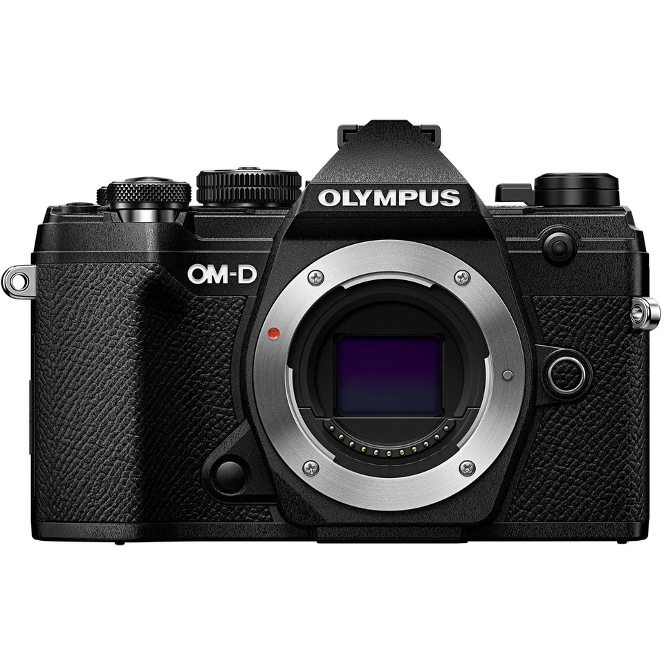 Olympus OM-D E-M5 Mark III, foto 1 di 5