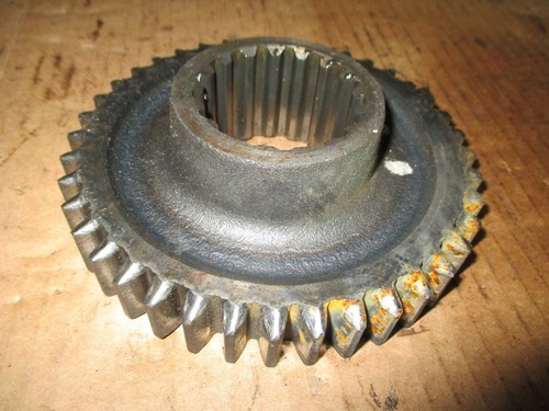 Farmall International 460 Transmission Countershaft Gear 3ed 360563R1 - Picture 2 of 2