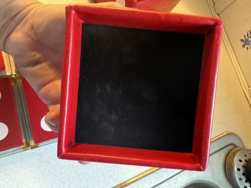 PROTOCOL SET OF 5 GLASS DICE COASTERS WITH PAIR OF DICE IN DICE CUBE BOX~RED~ - Picture 3 of 13