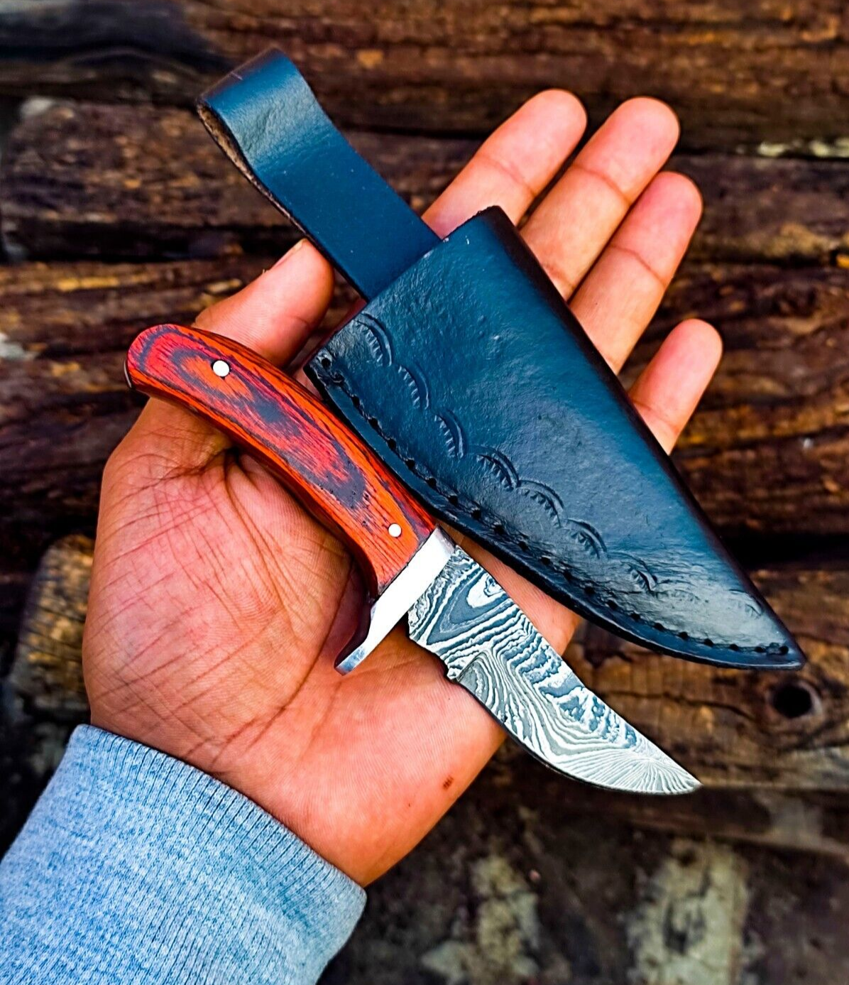 Ultimate Hunting Knife - Razor Sharp Blade Damascus Steel EDC KNIFE W/SHEATH