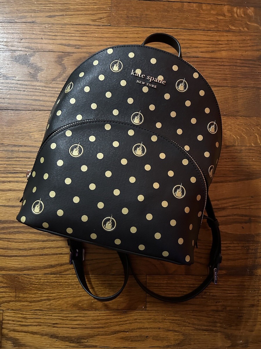women's lululemon crossbody bag Everywhere 2L Metal Hardware in Rockwood/Gunmetal Color:Black Base Floral __with:makeup-bag Lululemon City Adventurer Backpack day comfort