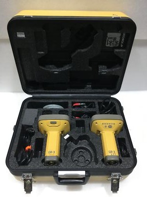 Topcon GR-3 Dual RTK Digital DUHF 410-470 MHz GNSS GPS Base/Rover GR3 GLONASS