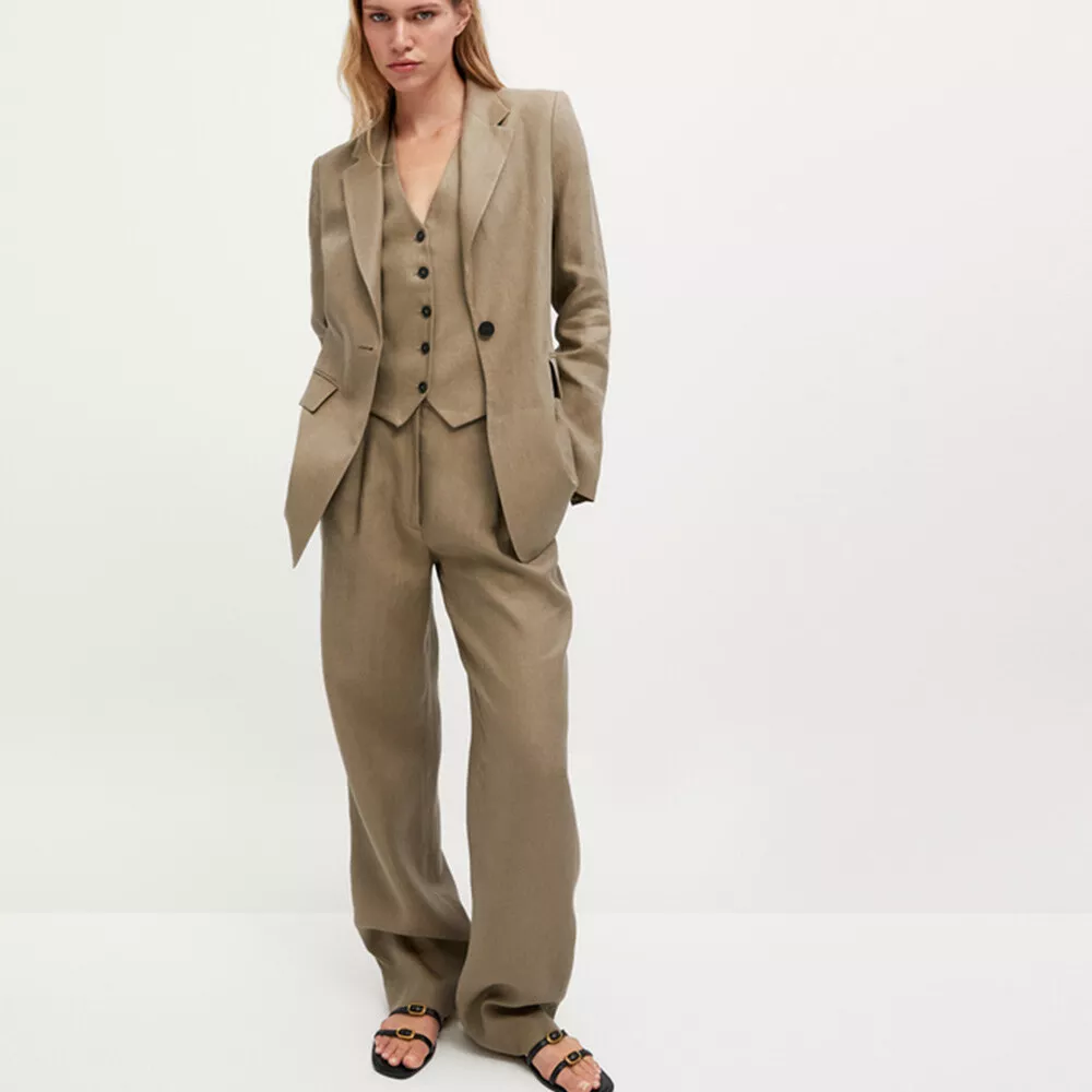 Beige linen Woman Suit | Sumissura