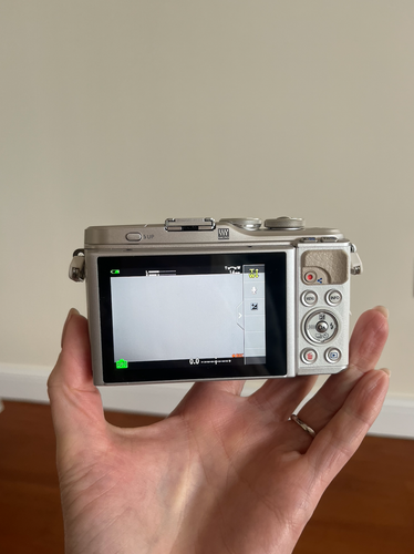 OLYMPUS PEN E-PL9 Digital Camera - White NEW LENS Shutter Count 0 - Picture 16 of 23
