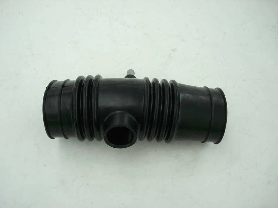 Manguera de admisión de aire del motor MTC 9366 Foto 3 de 3